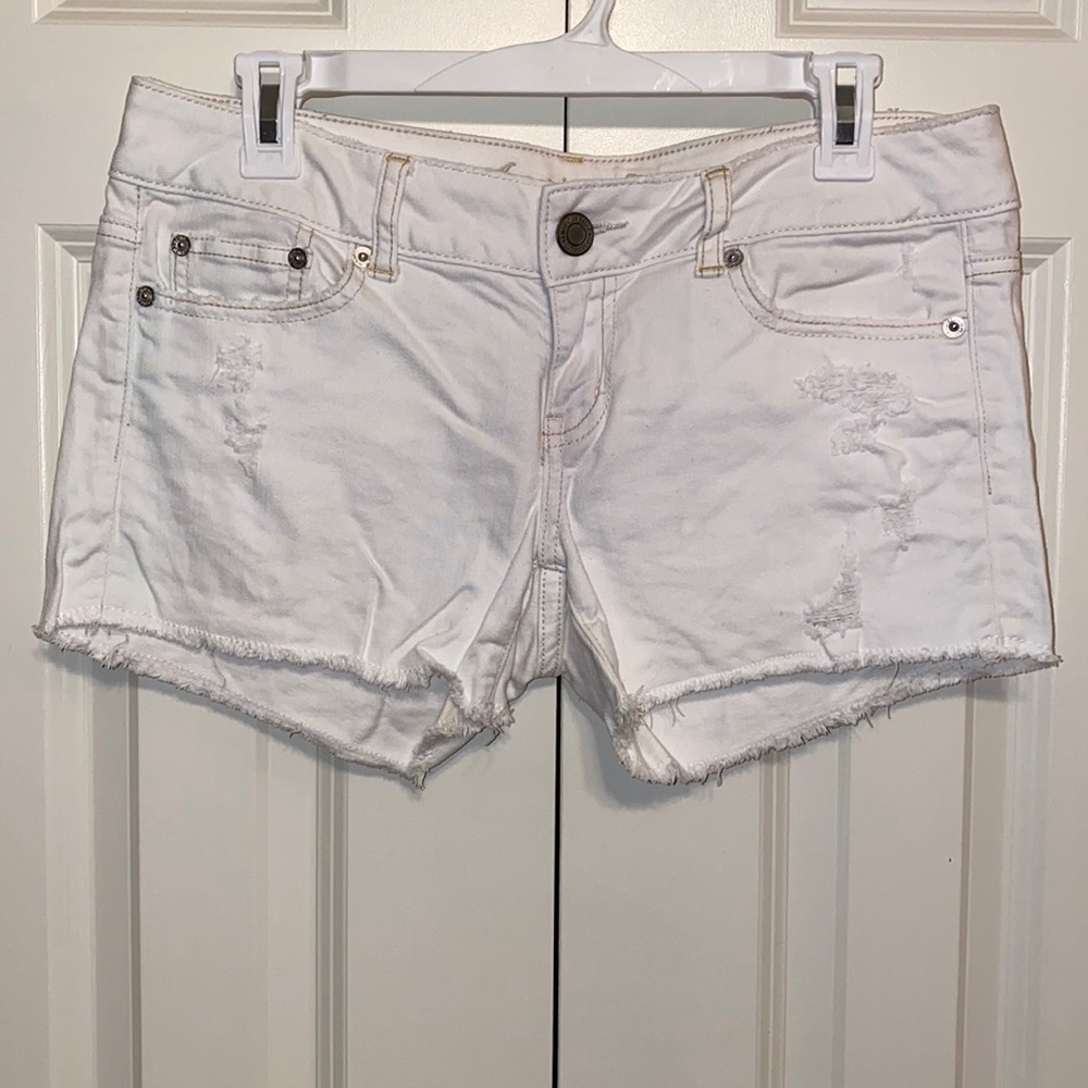 American Eagle White Denim Midi Shorts